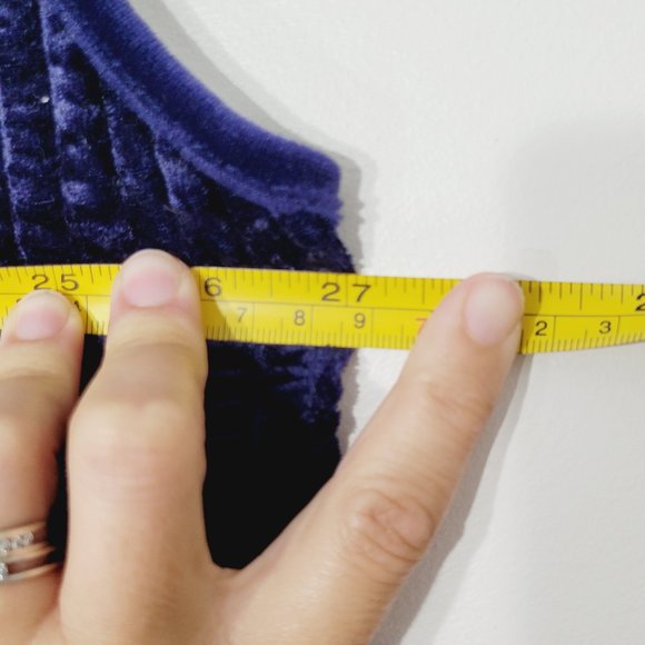 Lady Kates Velvet Vintage Knit Sweater Vest Button Front Royal Blue Textured 80s - Picture 7 of 8